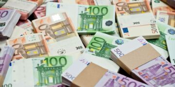Ayuda Hacienda 1.000 euros